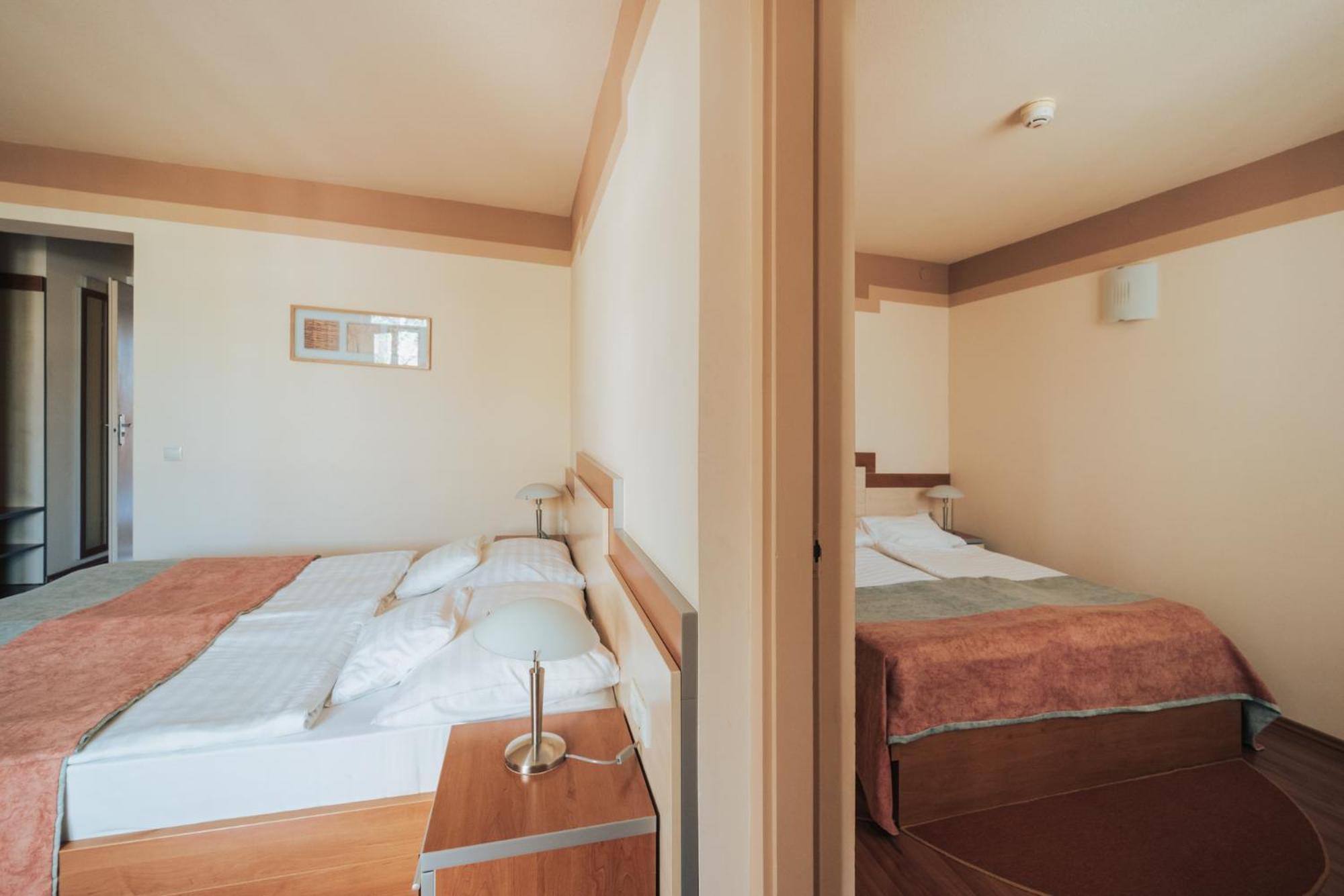 Villa Dorottya Balatonföldvár Eksteriør billede